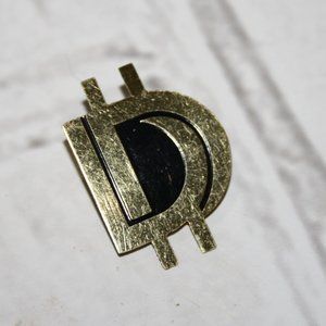Vintage gold and black brooch 1 3/8"